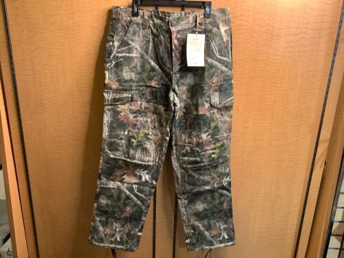 Red Head Silent Hide Pant, Large/32, Appears New - Lot 200