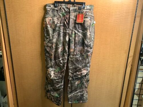 SHE Insulated Waterproof Pant, Large, Appears New - Lot 249