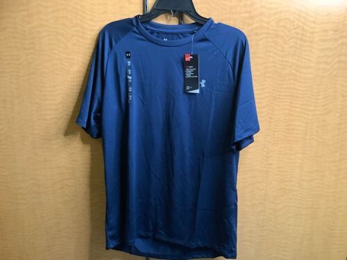 Under Armour Men's Tech Tee, Large, Appears New - Lot 256