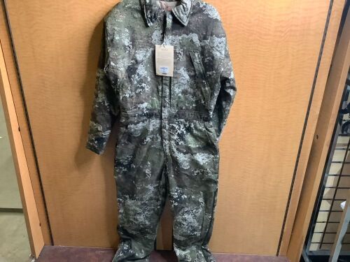 Red Head Insulated Men's Silent Hide Coveralls, Small, Appears New - Lot 264