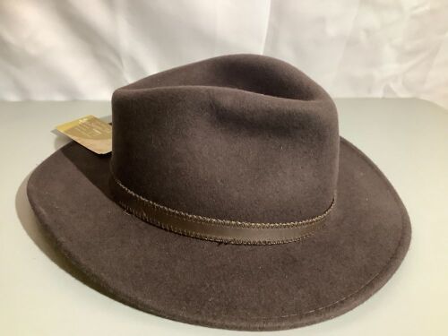 Red Head Four Season's Felt Hat, Appears New - Lot 297