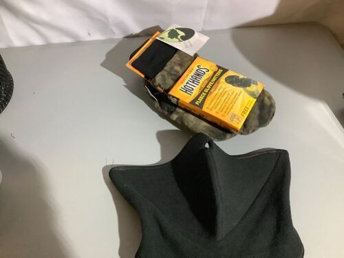 Hothands Heated Fleece Glove/Mittens, M/L Appears New - Lot 299