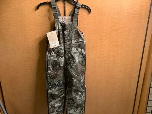 Red Head Insulated Silent Hide Youth Bib, Small, Appears New - Lot 334