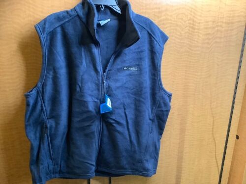 Columbia Men's XL, Steens Mountain Vest, Appears New - Lot 384