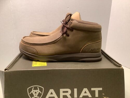 Ariat Men's Boots, 10.5, Appears New - Lot 408