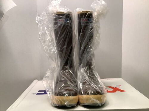 XtraTuf Legacy 15" Non-Insulated Boots, 13, Appears New - Lot 477