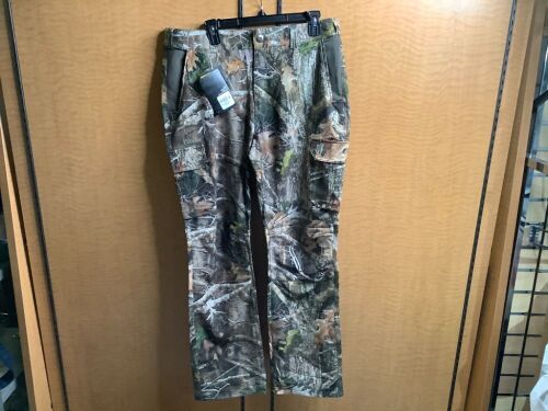 Men's Performance Lightweight Pants, Large, Appears New - Lot 492