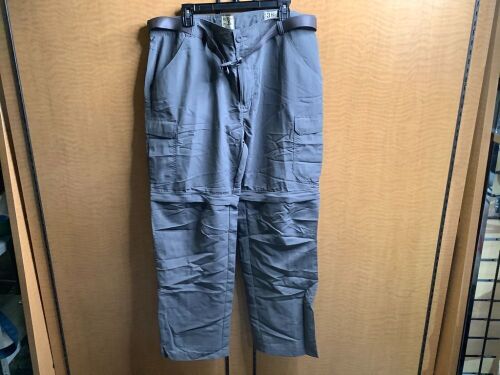 Red Head Men's Pants, 38x32, Appears New - Lot 536