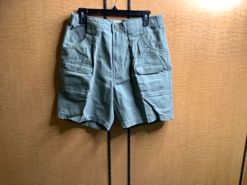 Red Head Men's 8 Pocket Short, 34, Appears New - Lot 553