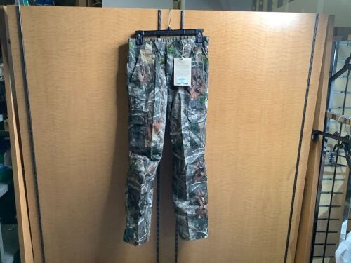 Red Head Youth Silent Hide Pant, XLarge, Appears New - Lot 556