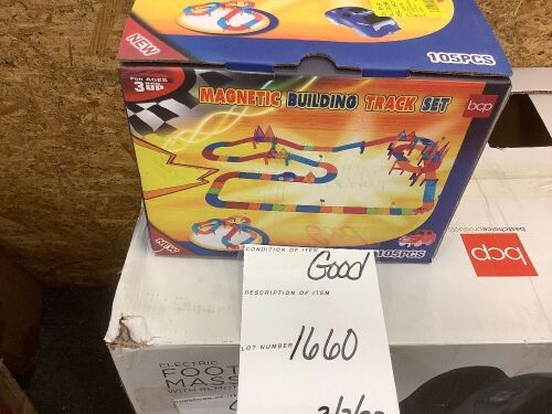 Kids Magnetic Tile Car Race Track STEM Building Toy Set - Lot 1660