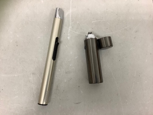 Lot of (2) Electric Lighters, Works, E-Commerce Return - Lot 105