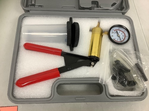 HTOMT Brake Bleeder Kit, E-Commerce Return - Lot 152