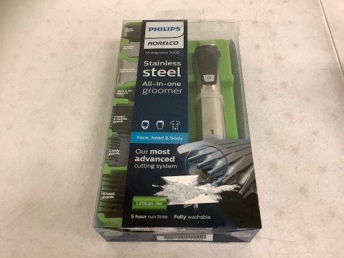 Philips Norelco All in one Groomer, Appears New - Lot 182