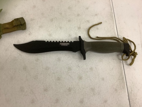 12" Survival Bowie Hunting Knife, Appears New - Lot 287