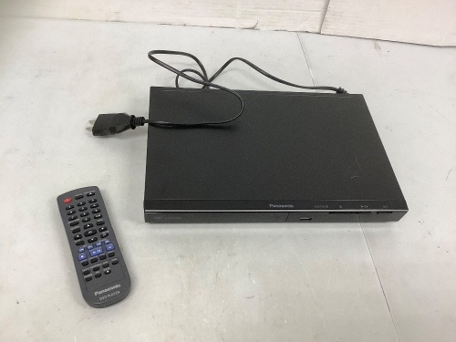 Panasonic DVD/CD Player, Powers Up, E-Commerce Return - Lot 304