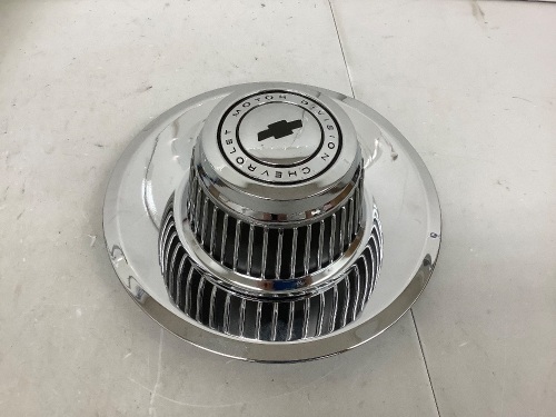 Wheel Center Cap, Specs Unknown, Appears New - Lot 311