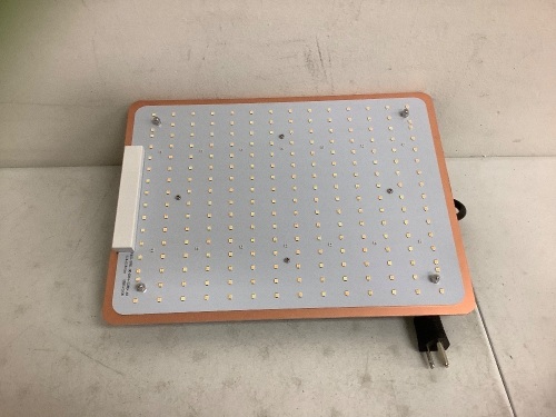 LED Grow Light, Untested, E-Commerce Return - Lot 325