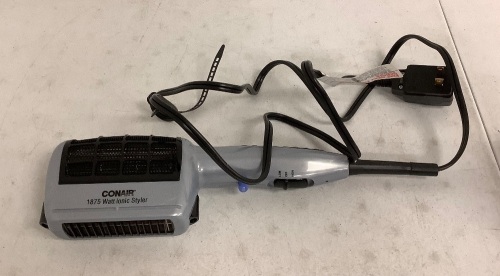 Conair Ionic Styler, Missing Attachments, Works, E-Commerce Return - Lot 332
