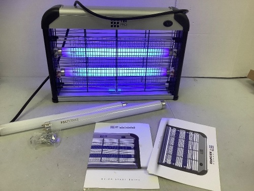 Indoor Bug Zapper, Powers Up, E-Commerce Return - Lot 461