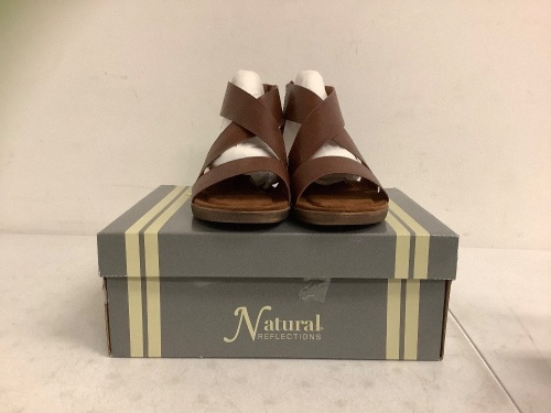 Natural Reflections Womens Shoes, 10M, Appears New - Lot 530