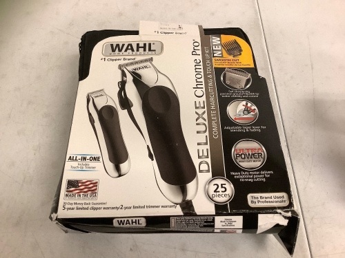 Wahl Clipper/ Trimmer Kit, Powers Up, E-Commerce Return - Lot 594