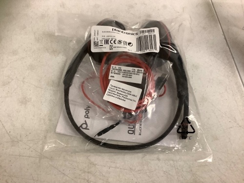 Plantronics Blackwire C3220 Headset, Untested, Appears New - Lot 598
