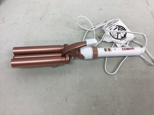 Conair Triple Barrel Waver, E-Comm Return - Lot 640