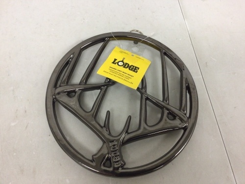 Lodge Enamel Cast Iron Trivet, New w/ Some Damage - Lot 836