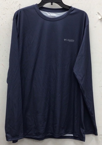 Columbia Mens Long Sleeve Shirt, L, E-Commerce Return w/ Bad Stitch on Shoulder - Lot 878