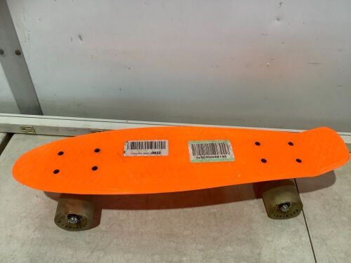 Meketek Complete Skateboard  - Lot 834