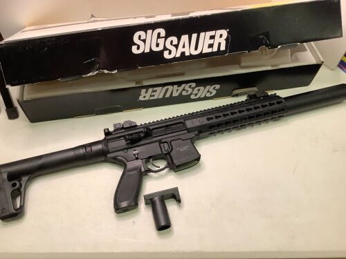 Sig Sauer MCX Pellet Air Rifle, Missing Magazine, Ecommerce Return - Lot 51