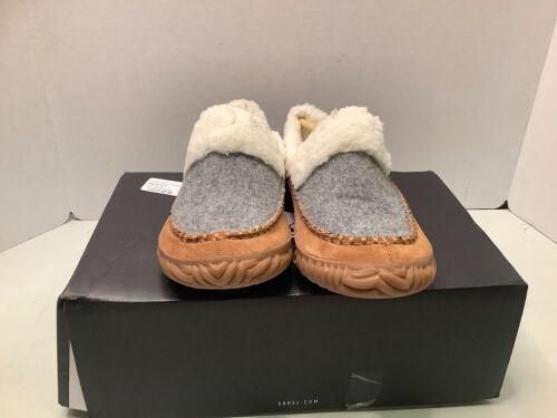 Sorel Out N About Slide, Women's 7.5, Appears New - Lot 145