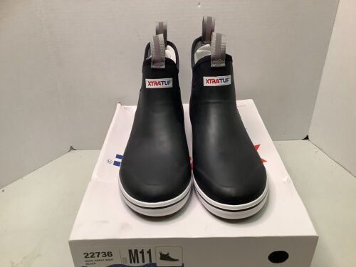 XtraTuf Xpress Cool Men's Boots, 11, Appears New - Lot 155
