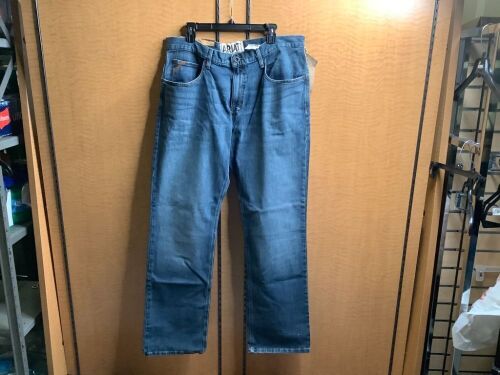 Ariat 38x36 Jeans, Appears New - Lot 171