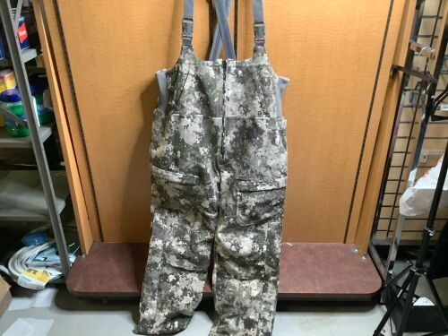 Instinct Standhunter Bib, XL, Appears New - Lot 188
