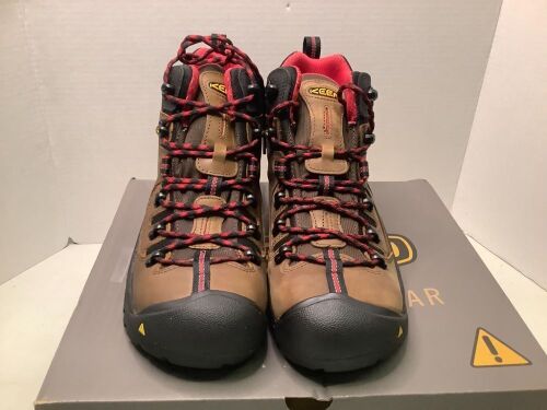 Keen Utility Boots, Men's 9.5, Appears New - Lot 210