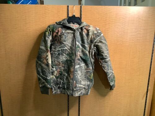 Red Head Silent Hide Youth Jacket, Large, Appears New - Lot 238