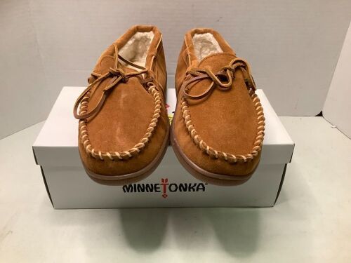 Minnetonka Men's Pile Lined Hardsole, 12, Appears New - Lot 245