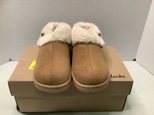 Clarks harmoni, Women's 7, Appears New - Lot 264