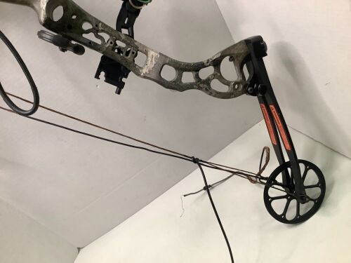 Optimus RTH Compound Bow, Needs New String, Ecommerce Return - Lot 273