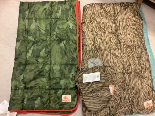 Lot of (2) Kelty Bestie Blanket, Ecommerce Return - Lot 309