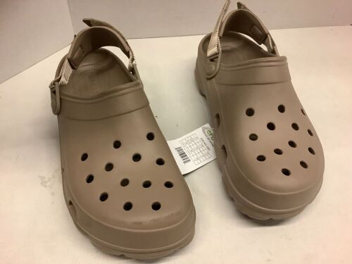Crocs, Men's 13, Appears New - Lot 316