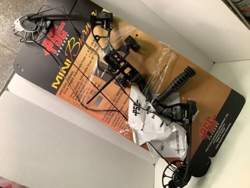 PSE Archery Mini Burner Bow, Needs New String, Ecommerce Return - Lot 320