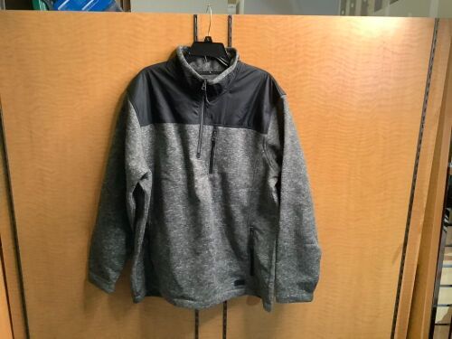 Ascend Men's Pullover, XL, Appears New - Lot 337