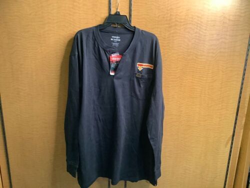 Wrangler Riggs Workwear, Men's XLT, Appears New - Lot 344