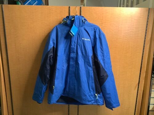 Columbia Women's Interchangeable Jacket, XL, Appears New - Lot 354