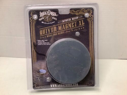 Lucky Duck Quiver Magnet, XL, Appears New - Lot 443