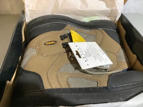 Men's Ultralight Felt Sole Wading Boots, 10, Ecommerce Return - Lot 452