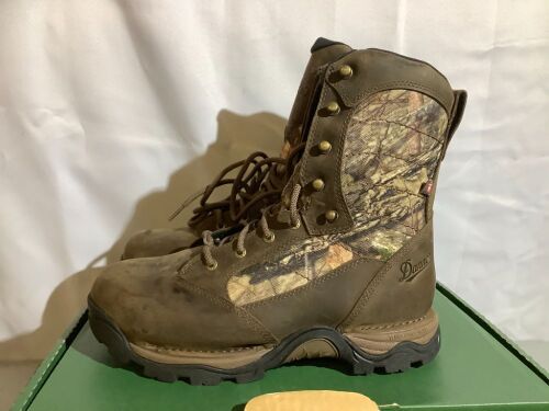 Danner Pronghorn Men's Boots, 9.5, Appears New - Lot 462